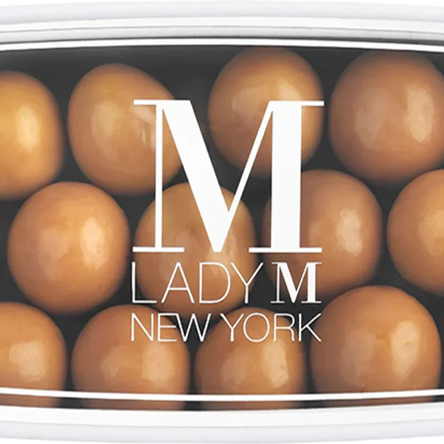 ネットオフ 送料得店  8-Piece Bon Bon Gift Set · Lady M ニット/セーター